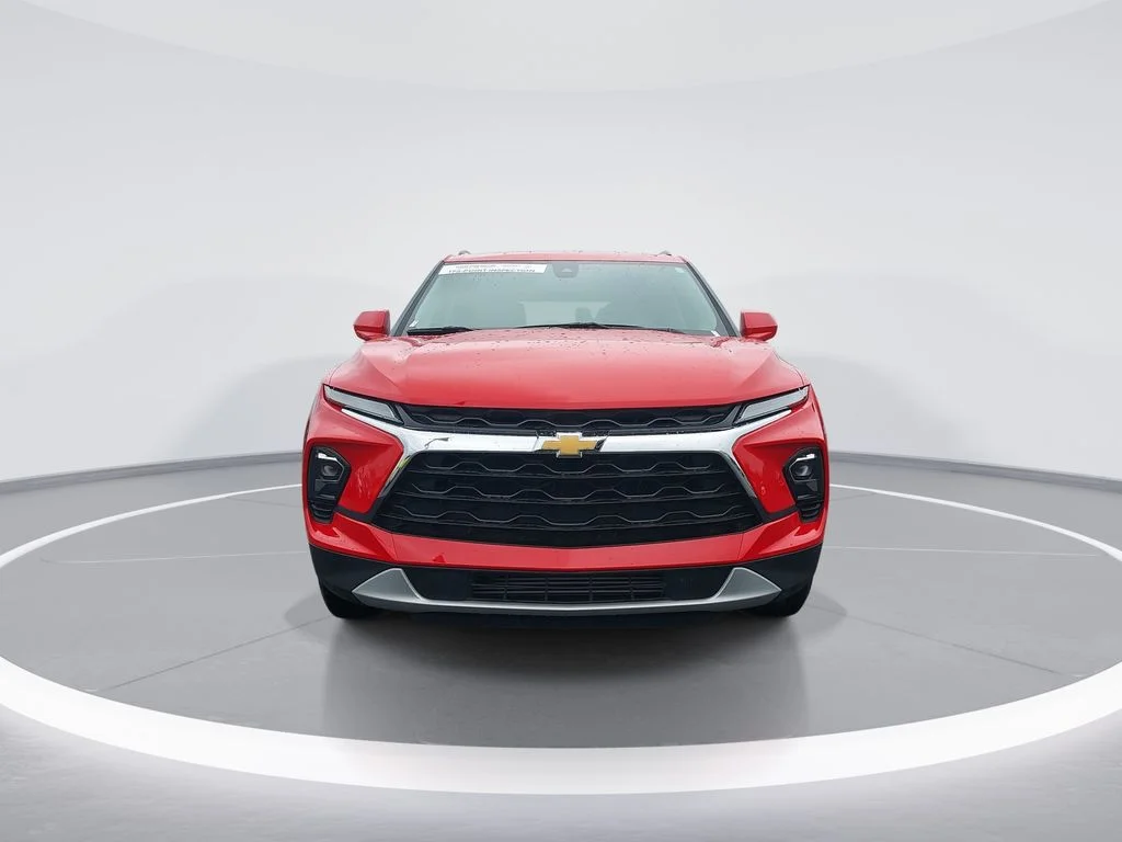 Used 2023 Red Chevrolet LT image 3