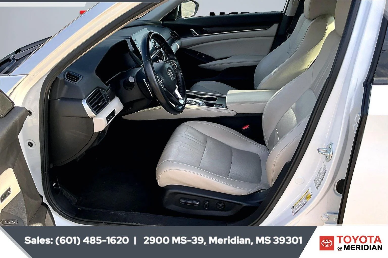 Used 2021 Platinum White Pearl Honda Touring image 11