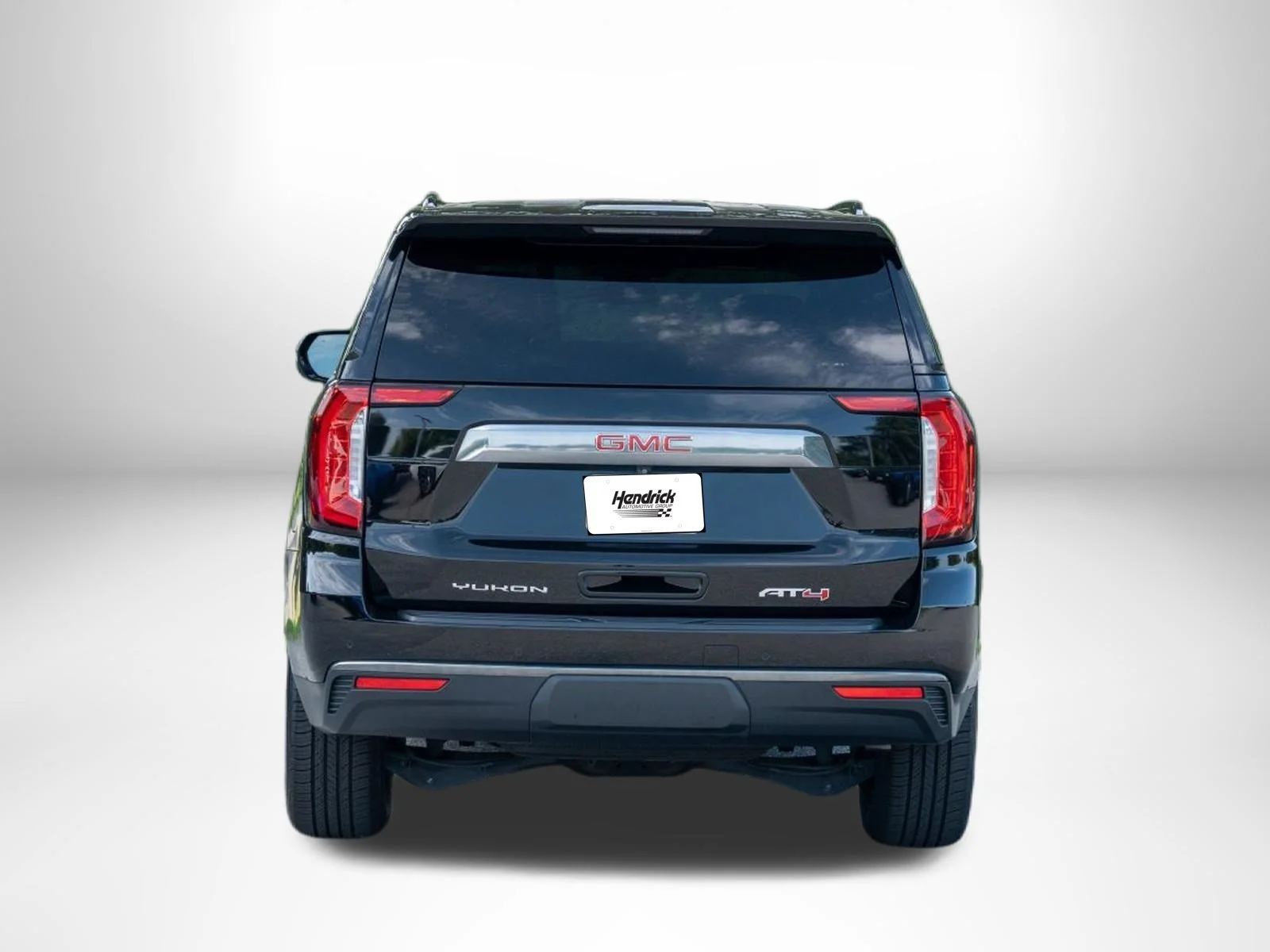 Used 2024 Onyx Black GMC AT4 image 7