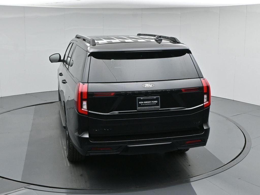 New 2026 Agate Black Metallic Ford Platinum image 43