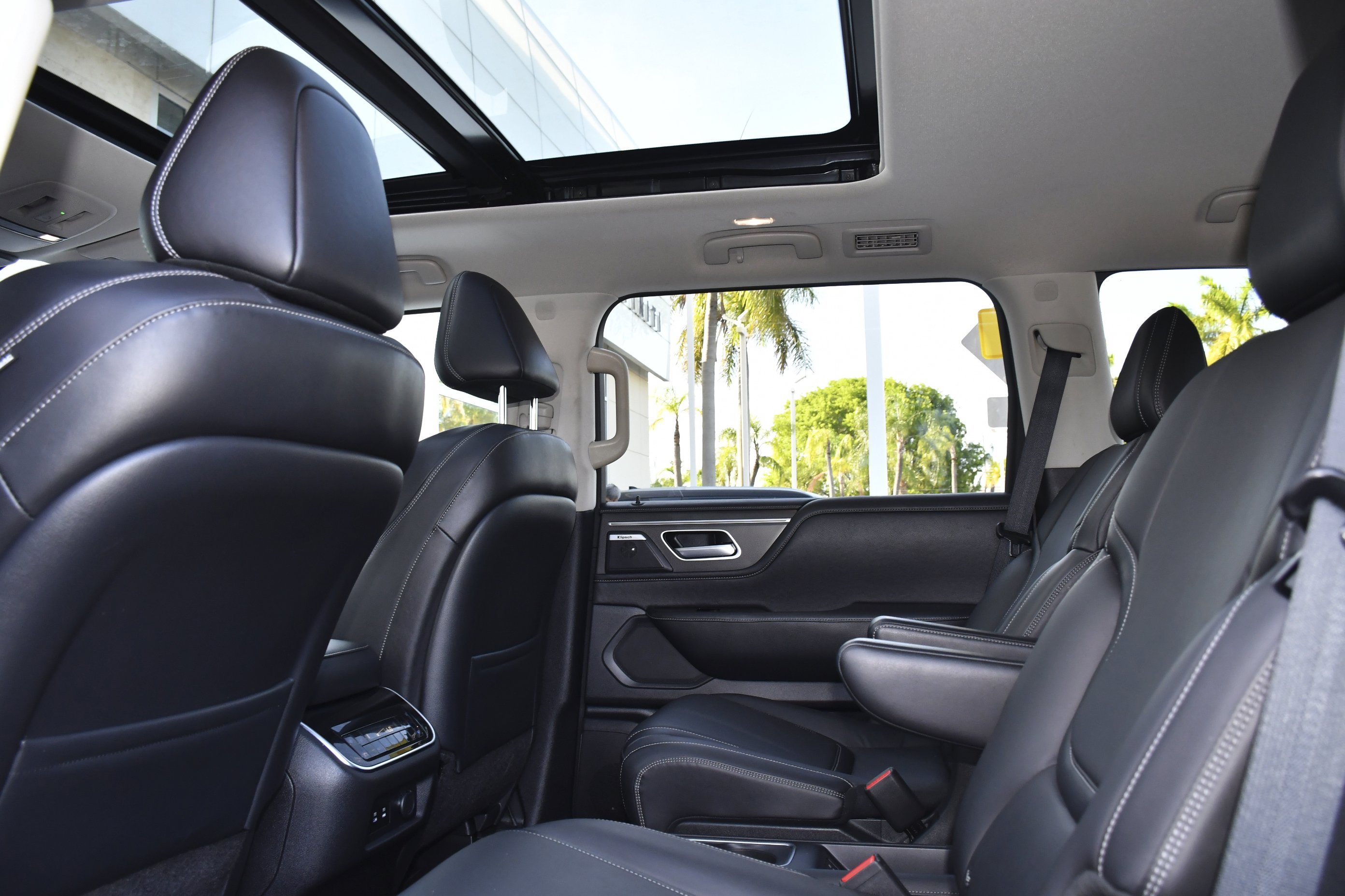 Certified Used 2025 Black Obsidian INFINITI PURE image 24