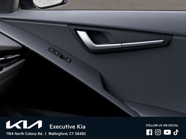 2025 Kia Niro SX Touring - Photo 25
