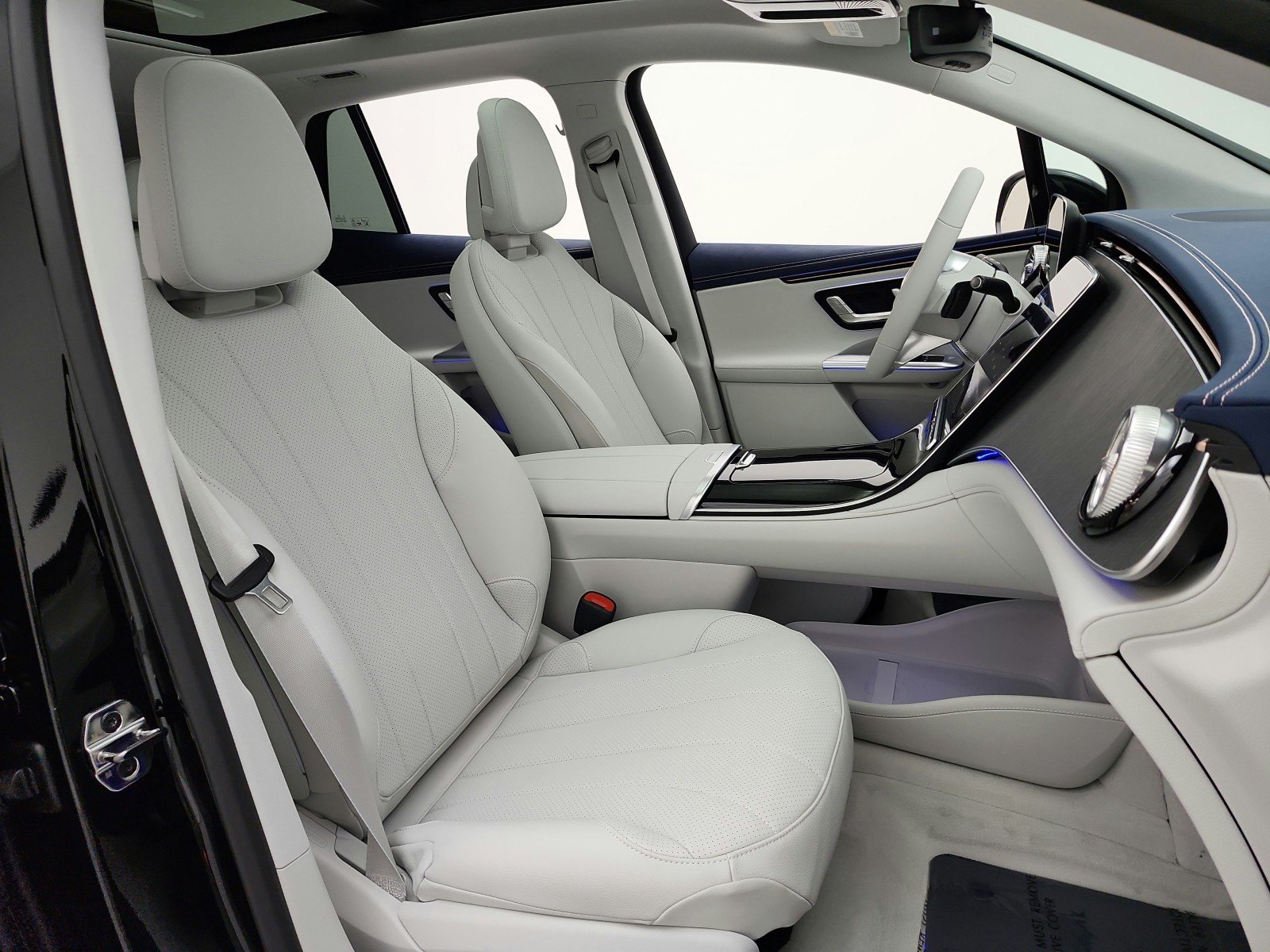 New 2027 Black Mercedes-Benz EQE 320+ SUV image 13