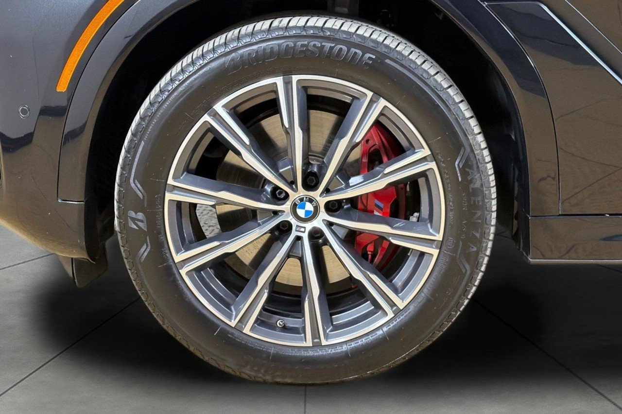 Used 2026 BLACK BMW xDrive40i image 24