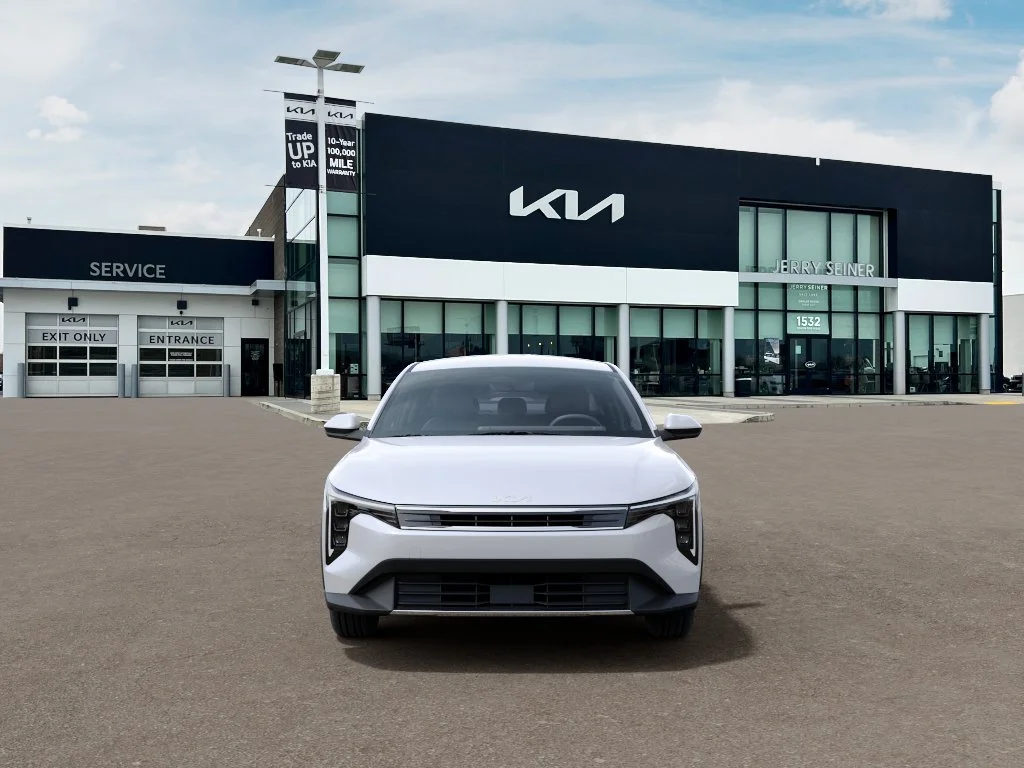 New 2026 Snow White Pearl Kia EX image 2