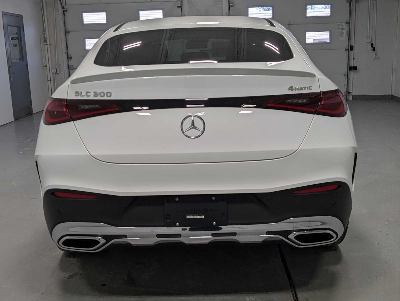 Certified Used 2026 Polar White Mercedes-Benz GLC 300 image 8