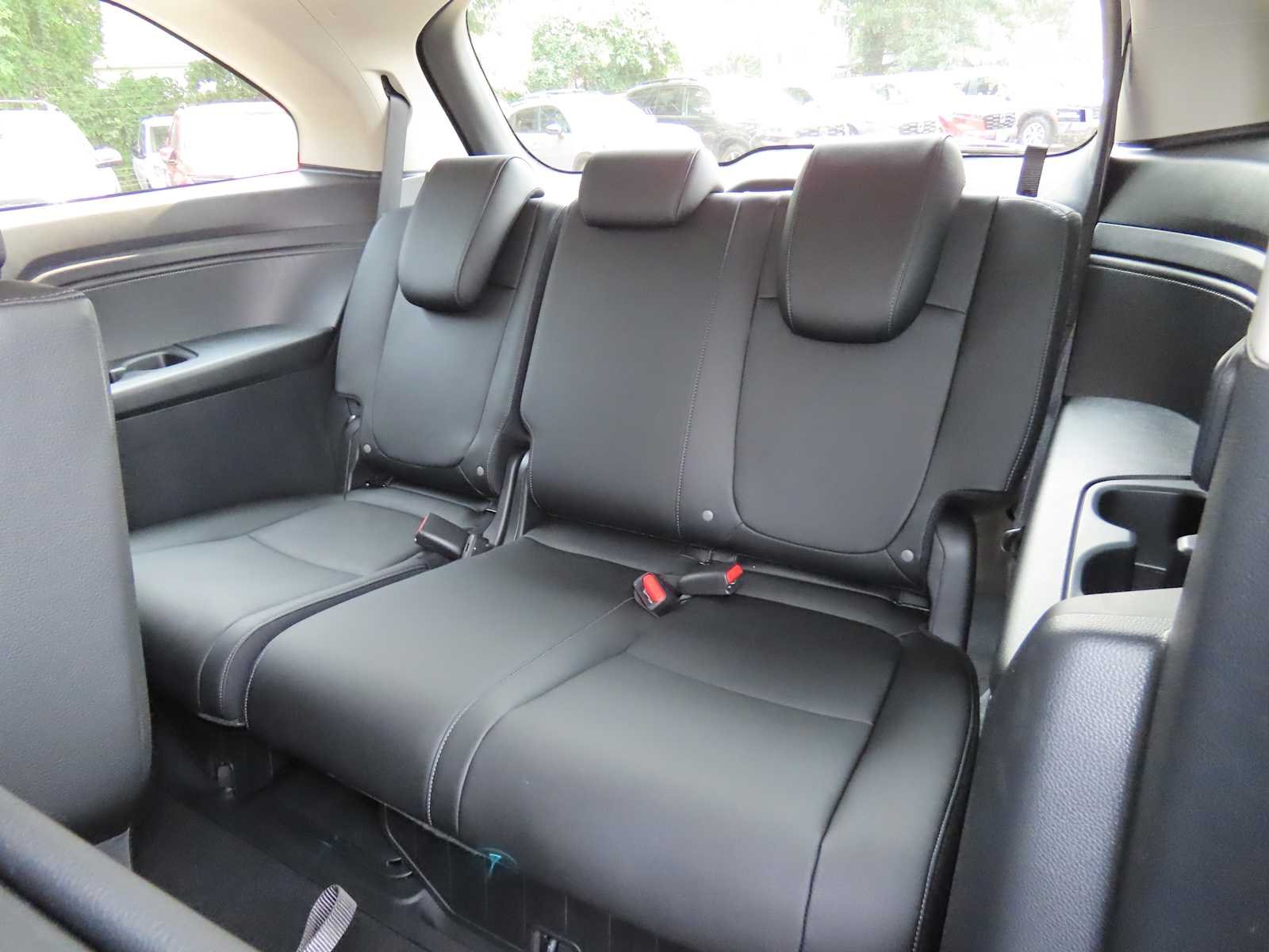2026 Honda Odyssey EX-L - Photo 14