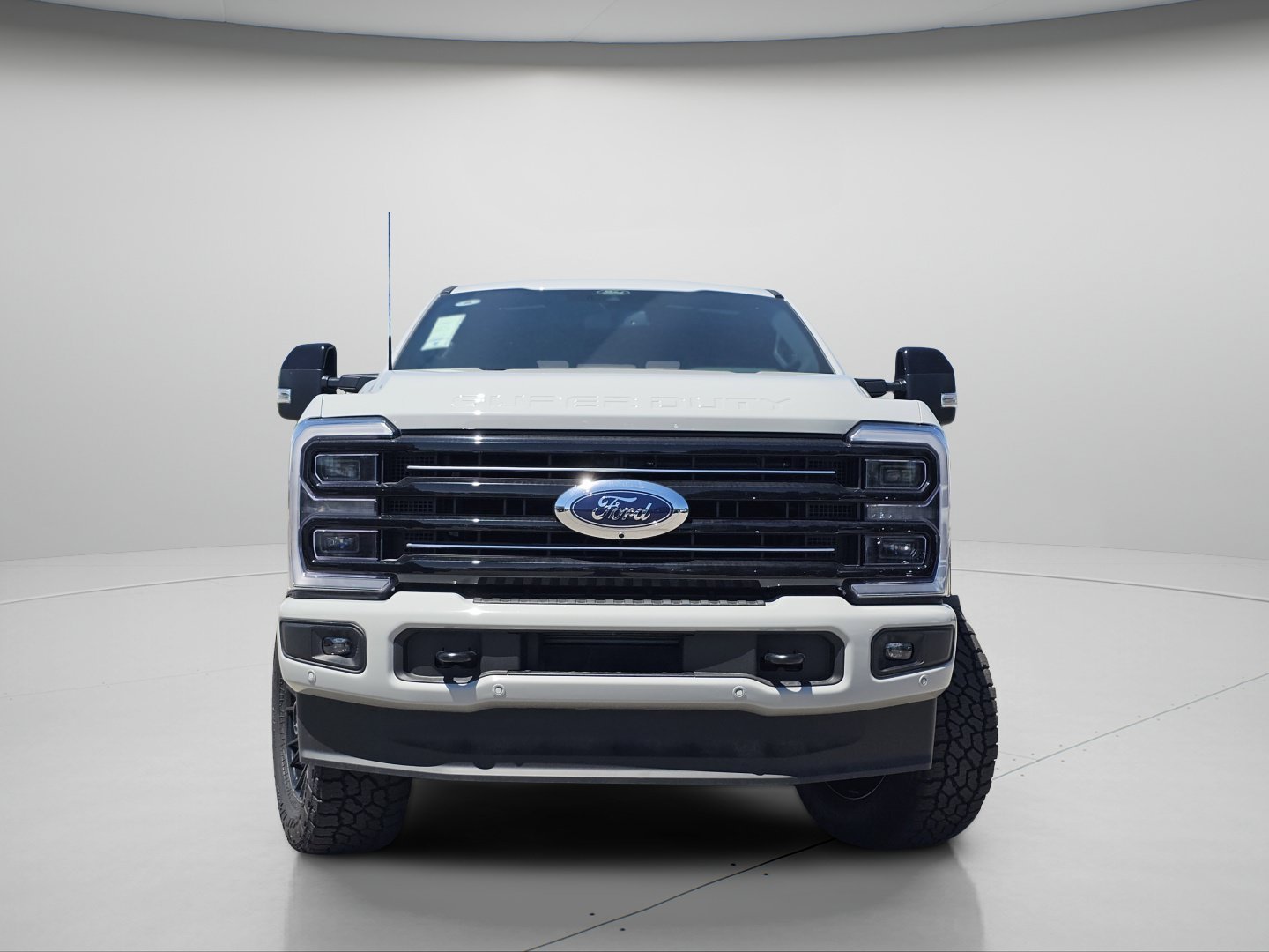 New 2026 Avalanche Ford Platinum image 3
