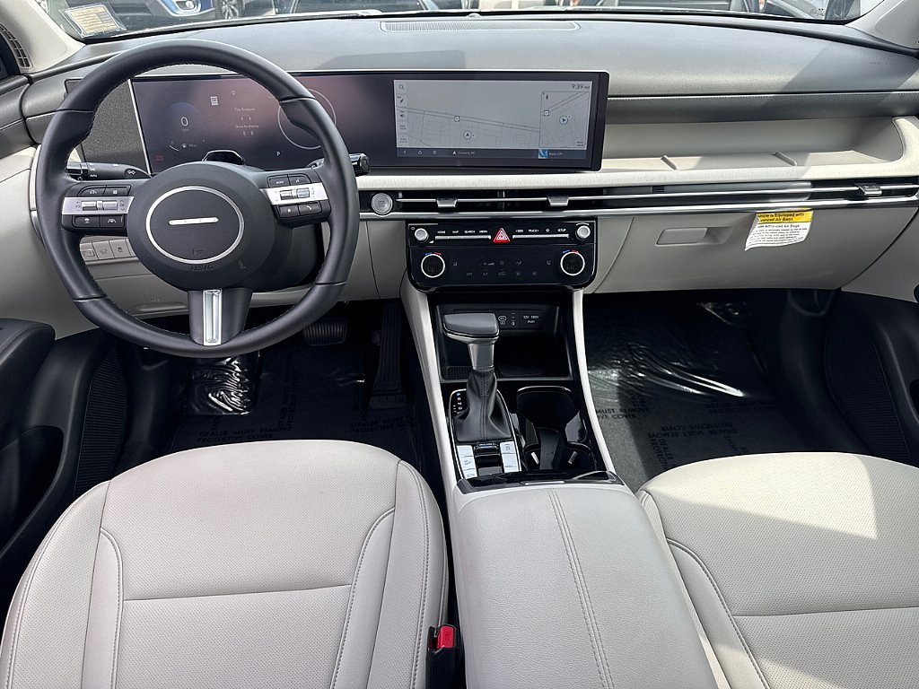 Used 2026 Shimmering Silver Hyundai SEL Premium image 9