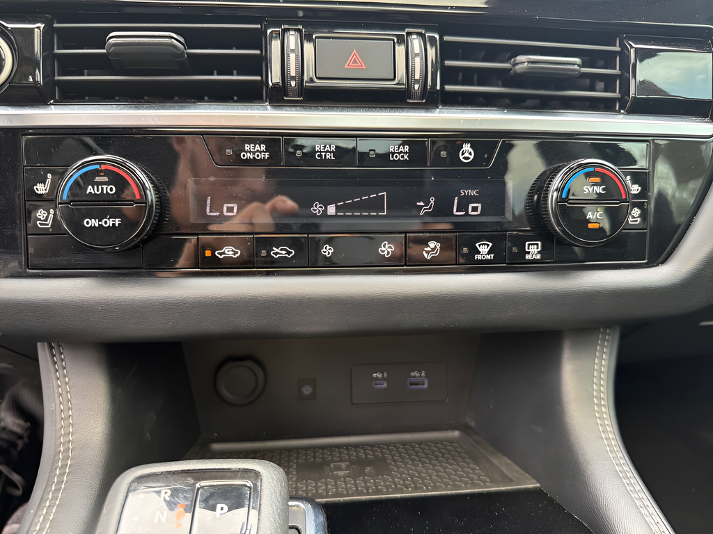 Certified Used 2023 Beige Nissan Platinum image 40