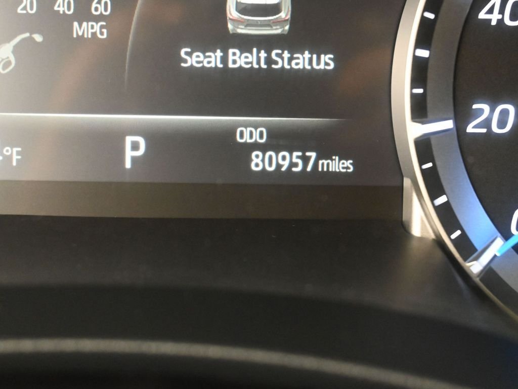 Used 2022  Toyota Limited image 20