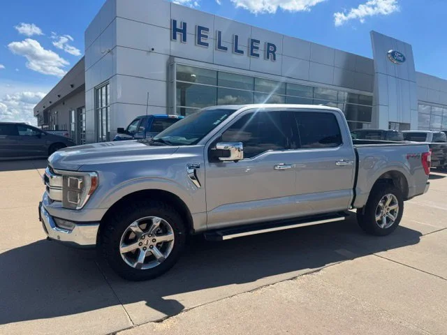Used 2023 Iconic Silver Metallic Ford LARIAT image 3