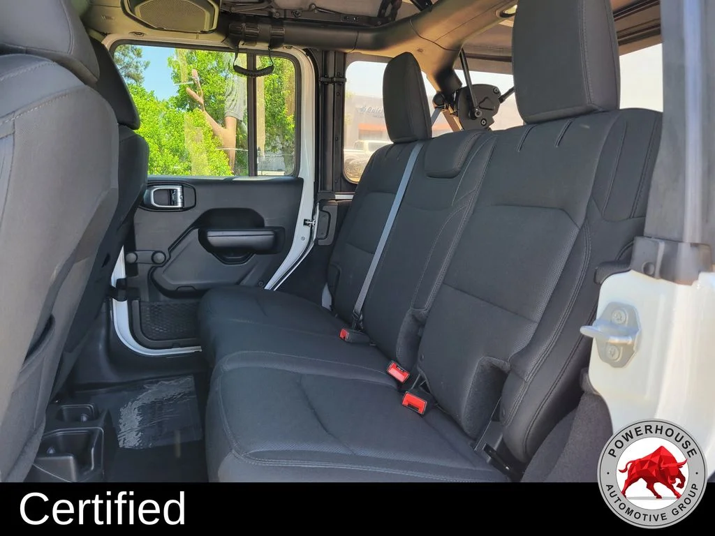Used 2018 White Jeep Unlimited Sport image 15