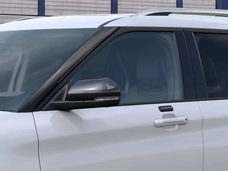 New 2027 Star White Metallic Tri-Coat Ford Platinum™ image 20
