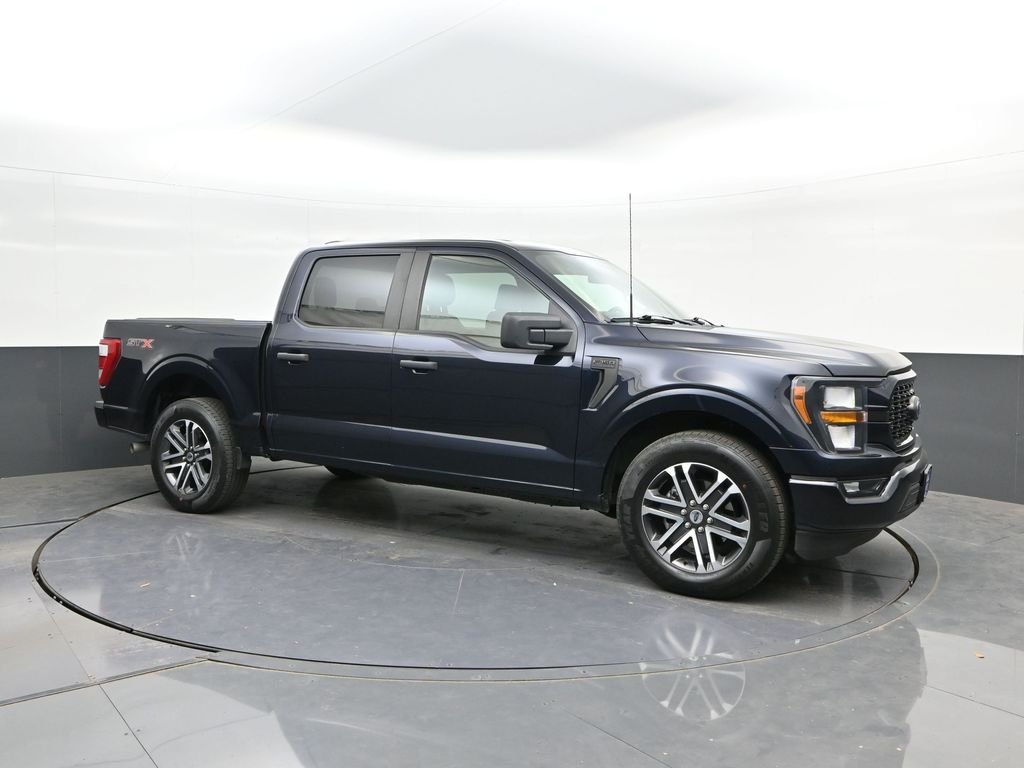 Used 2023 Blue Ford XL image 17
