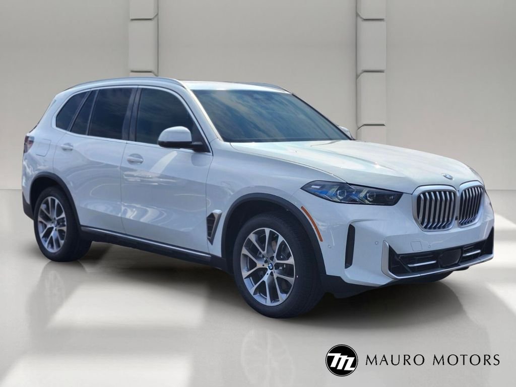 New 2026 White BMW xDrive40i image 7