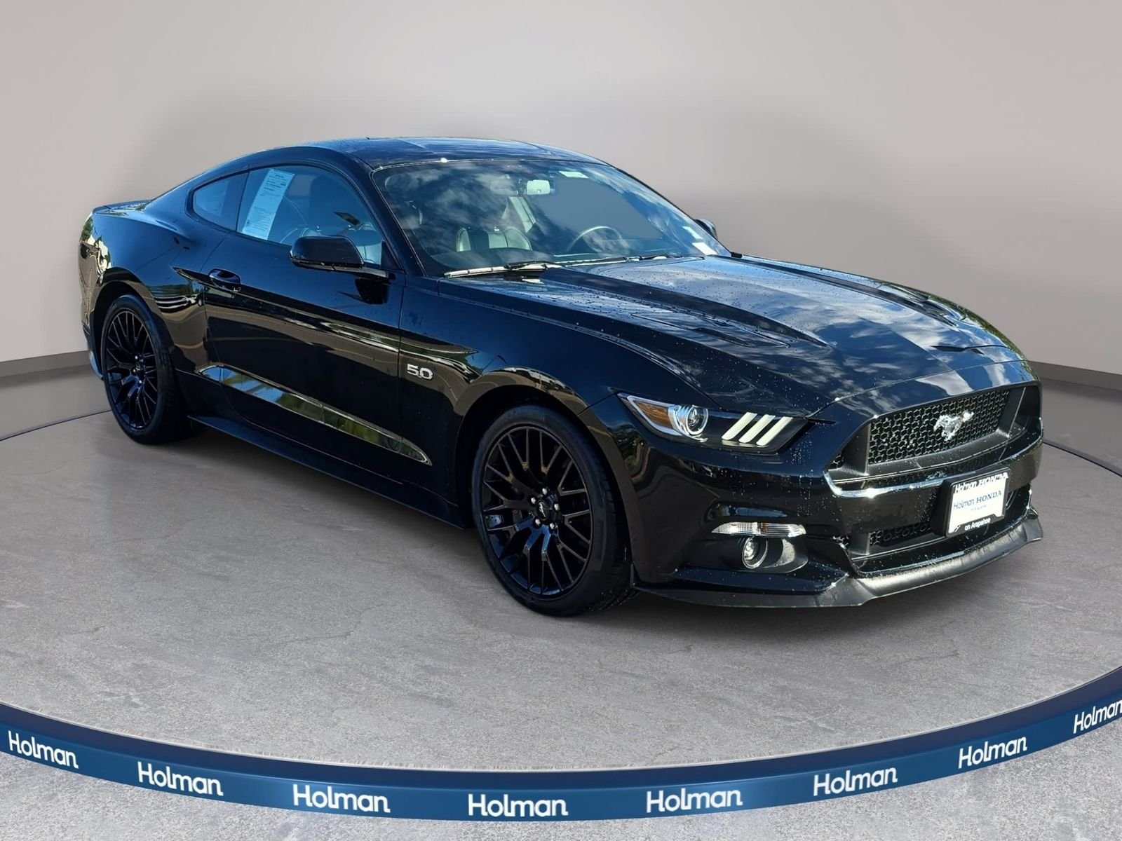 Used 2015 Black Ford GT Premium image 4