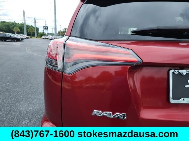 Used 2018 Red Toyota Limited image 29
