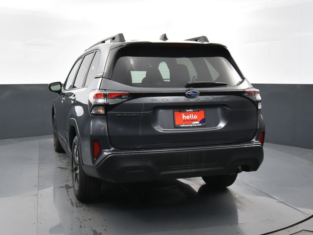 Used 2026 Gray Metallic Subaru Premium image 32