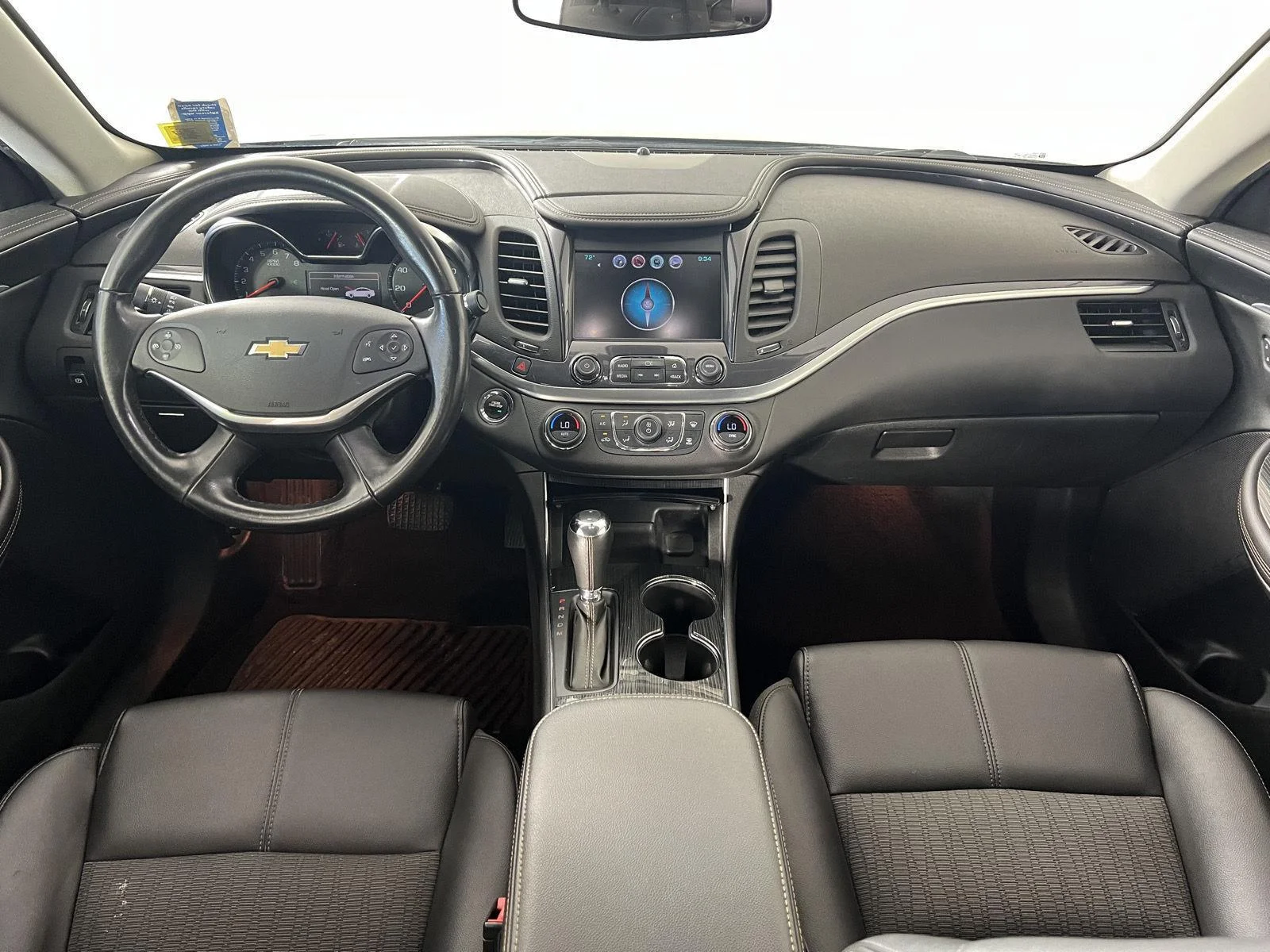 Used 2018 Black Chevrolet LT image 19