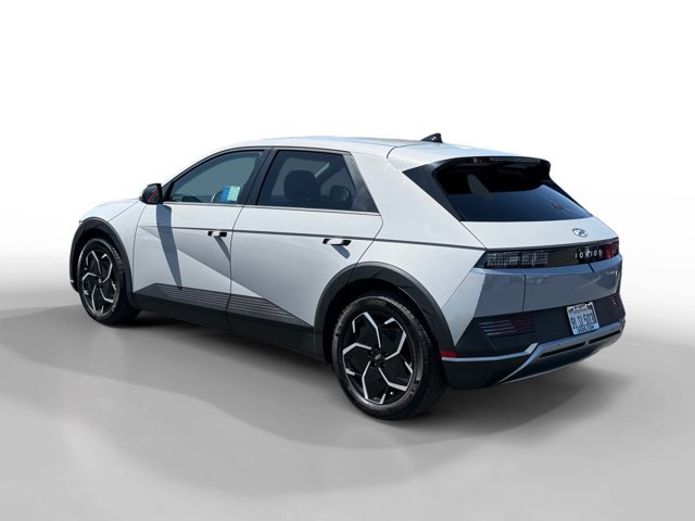 Used 2024 Cyber Gray Hyundai SEL image 3