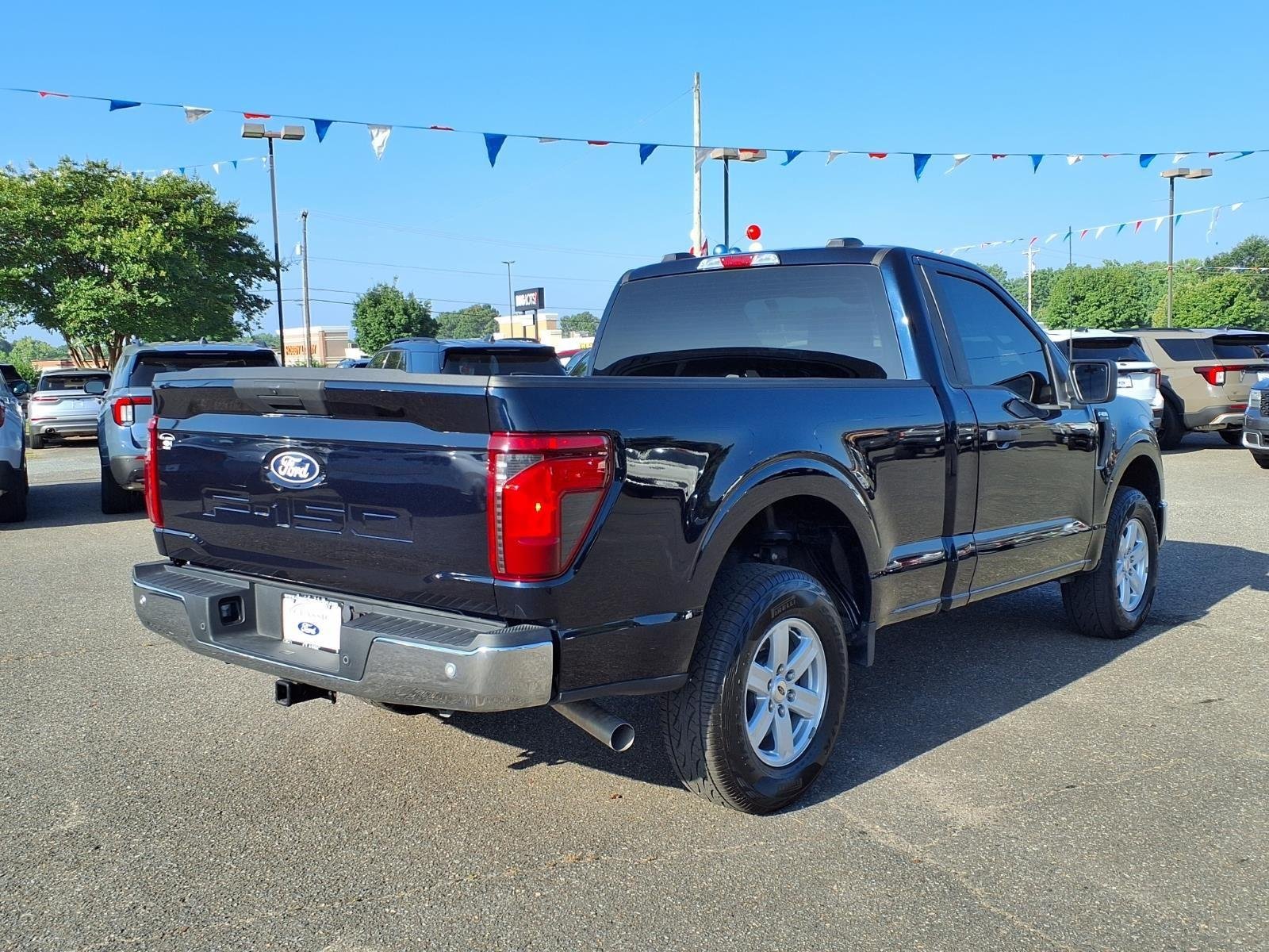 Used 2025 Blue Ford XL image 2