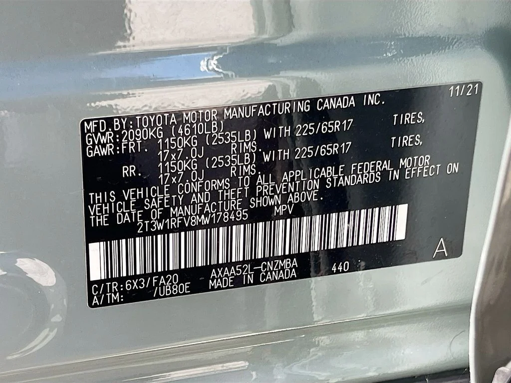 Used 2021 Gray Toyota XLE image 32