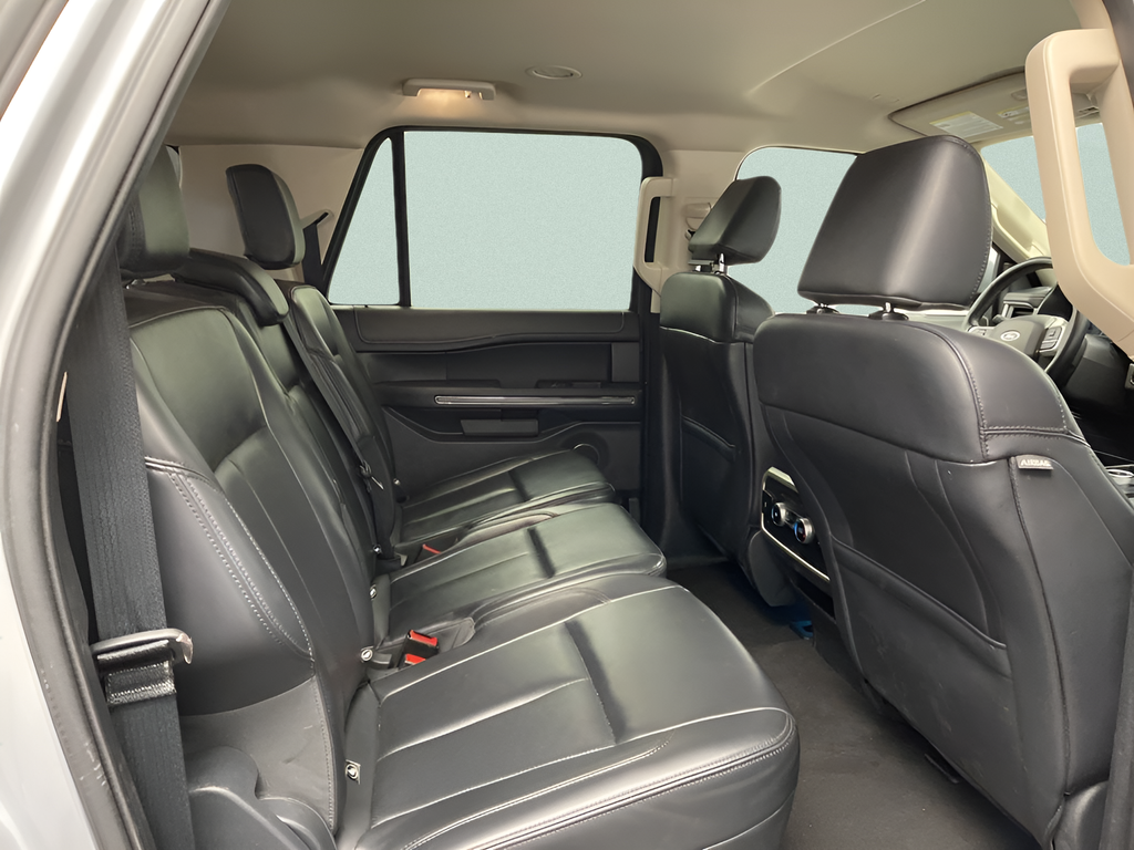 Used 2024 Silver Metallic Ford XLT image 31