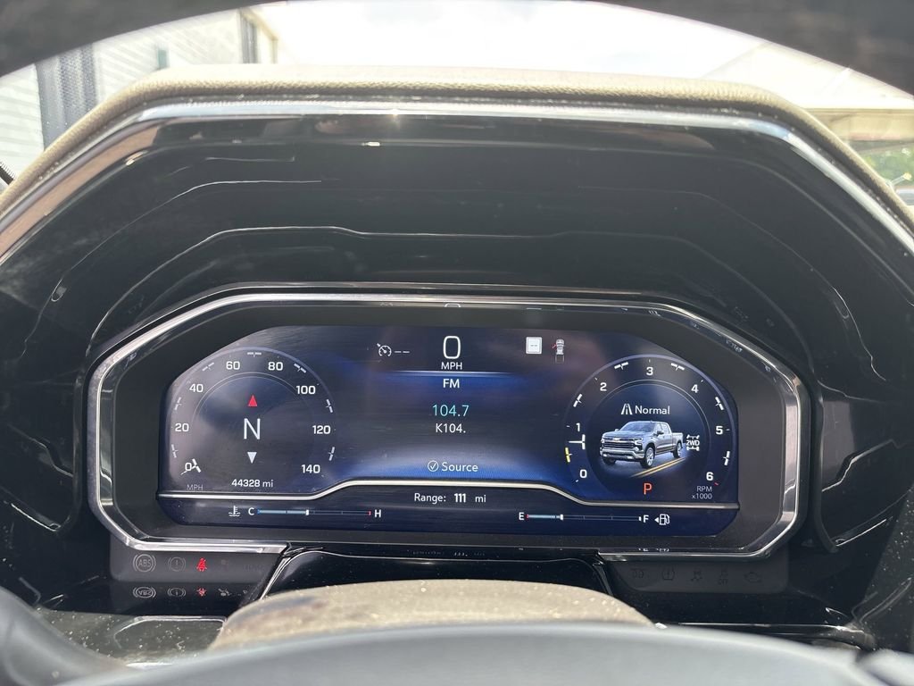 Used 2022 Beige Chevrolet ZR2 image 10