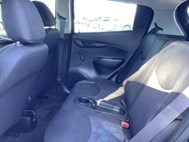 2016 Chevrolet Spark LS - Photo 18