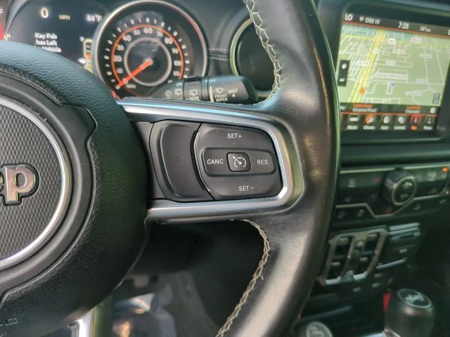 Used 2019 White Jeep Unlimited Sahara image 29