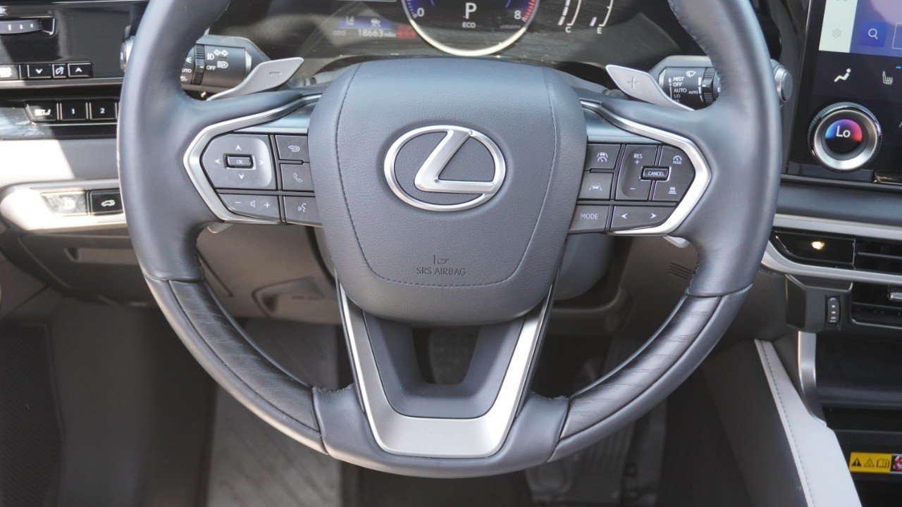 Certified Used 2024 Black Lexus RX 350 Premium image 29