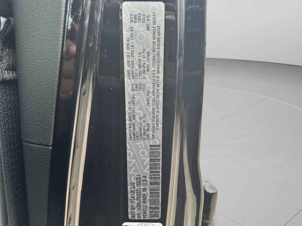 New 2026 Black Clear-Coat Exterior Paint Jeep Mojave X image 39