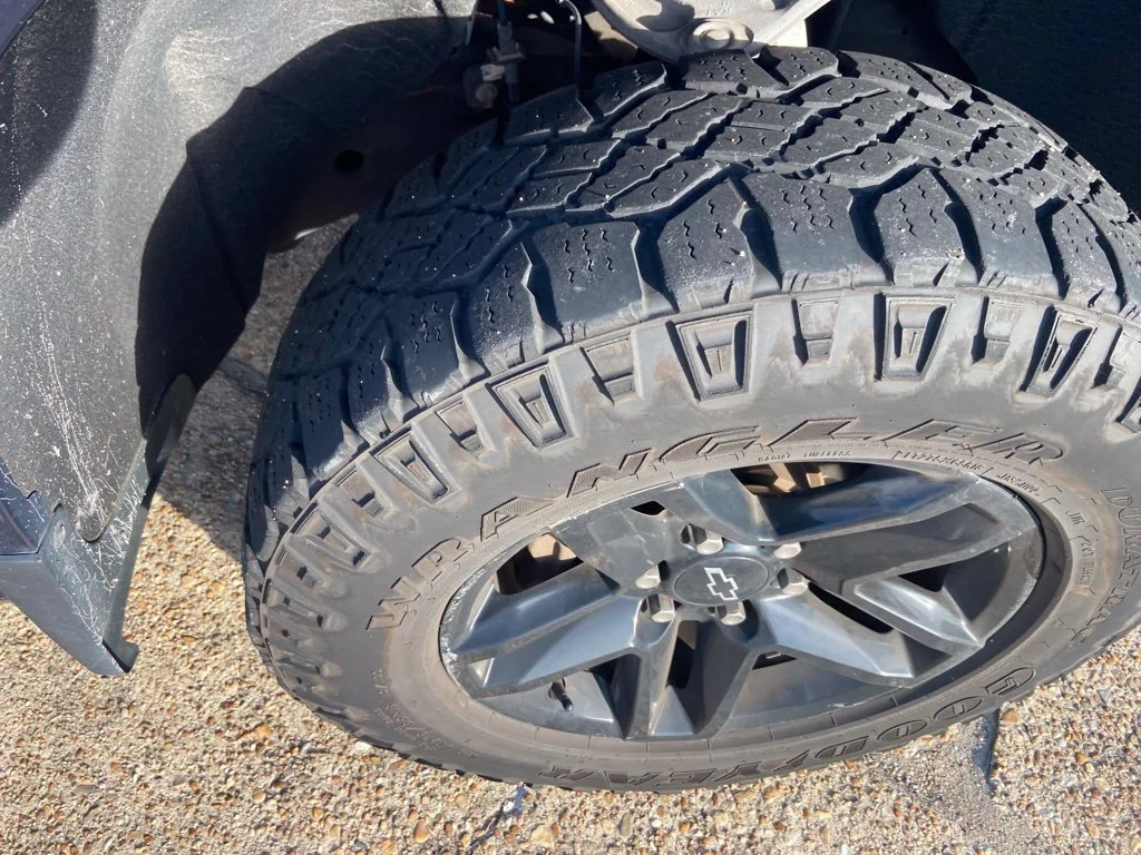 Used 2021 Blue Chevrolet Custom Trail Boss image 31