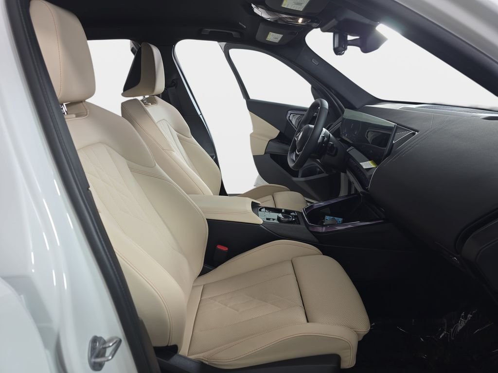 Certified Used 2026 Alpine White BMW 30 xDrive image 9