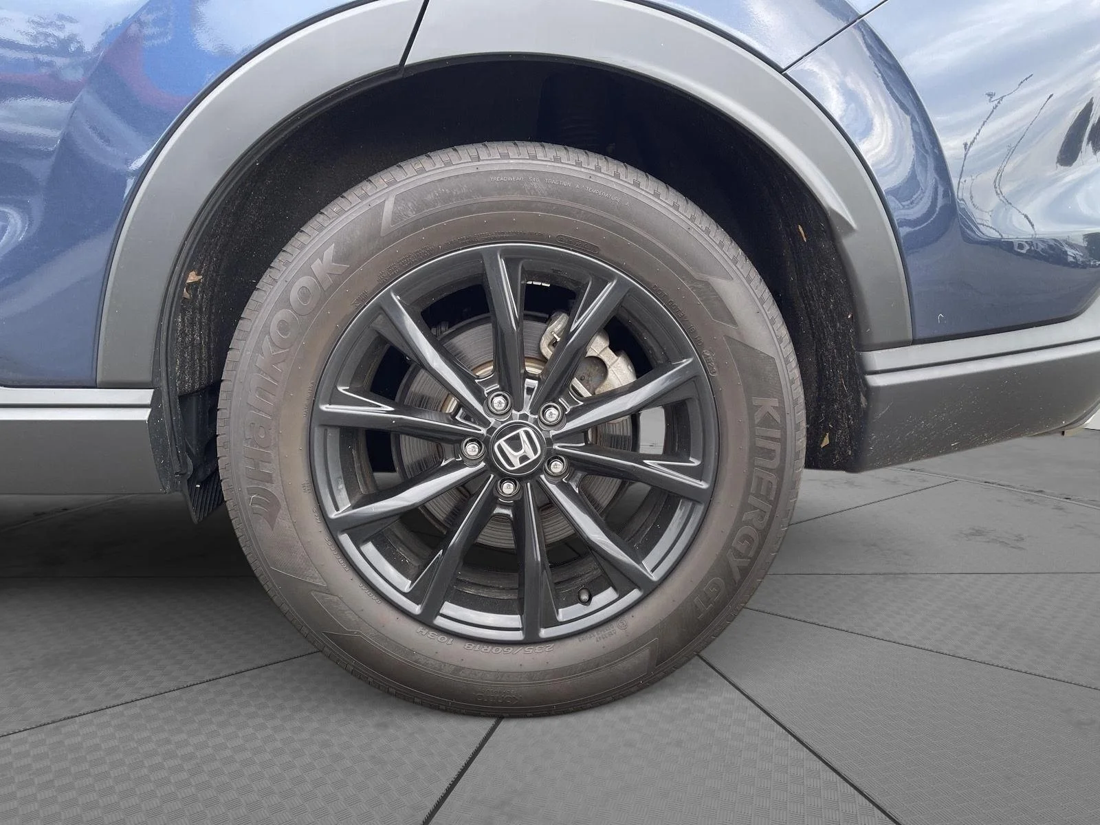 Used 2024 Canyon River Blue Metallic Honda Sport image 25