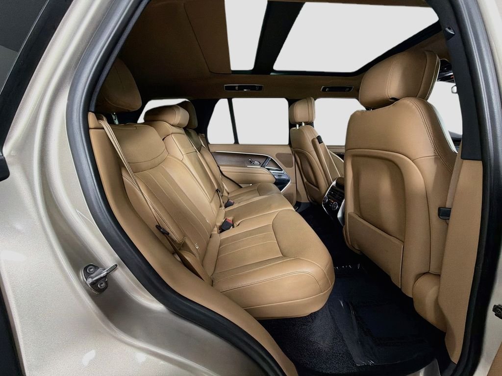 Used 2023 Gold Land Rover SE image 30