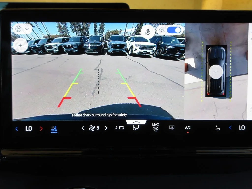 Used 2025 Black Metallic Ford Platinum image 16