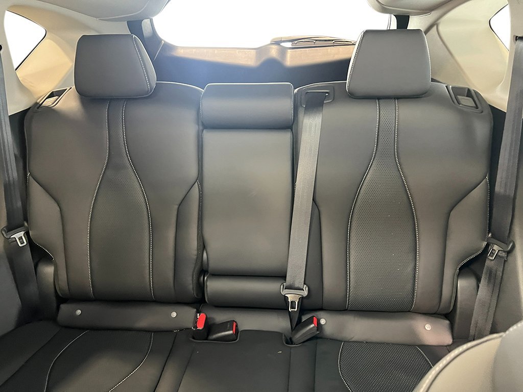 New 2026 Liquid Carbon Metallic Acura w/Technology Package image 31