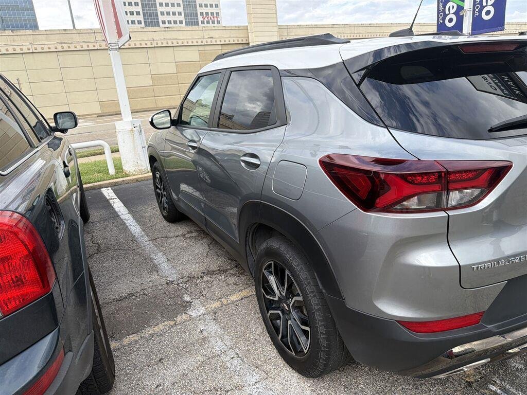2023 Chevrolet Trailblazer photo 4 of 5