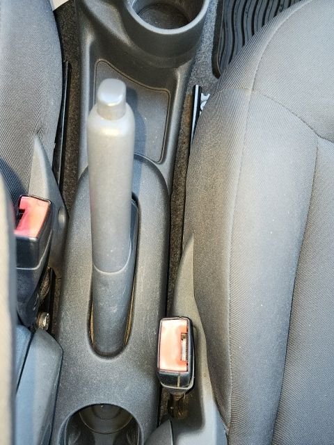 Used 2015 White FIAT Pop image 29