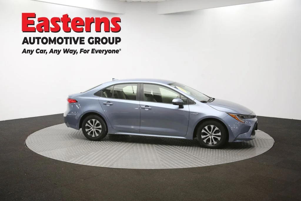 Used 2020 Gray Toyota LE image 45