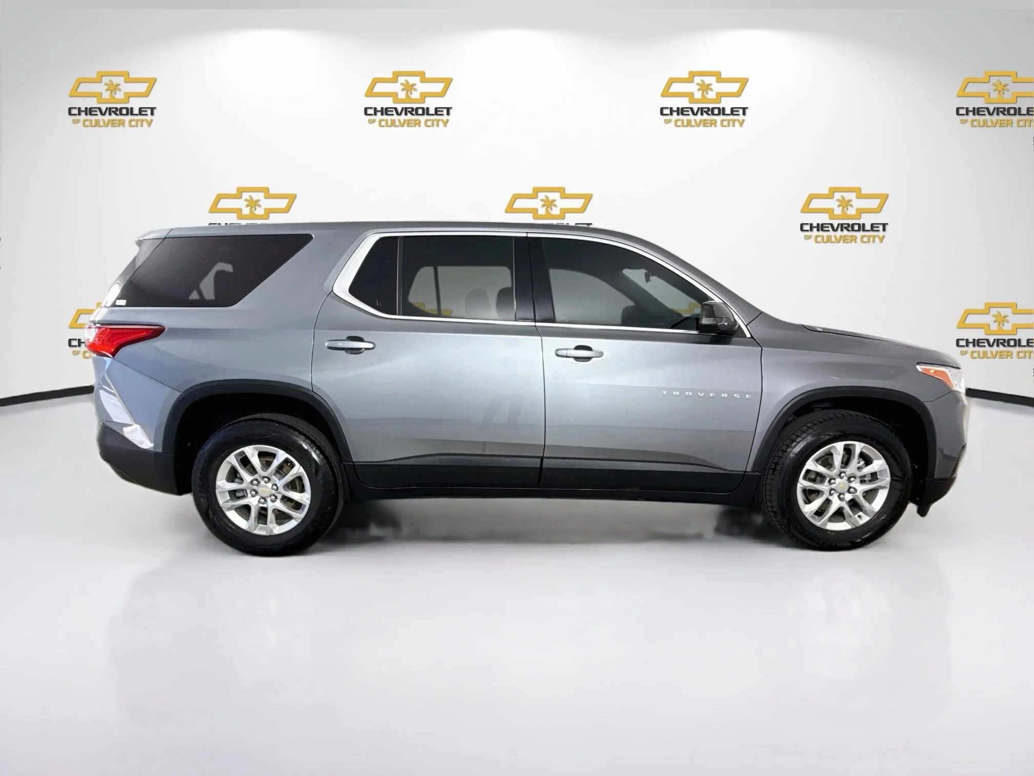 Used 2021 Satin Steel Metallic Chevrolet LS image 9