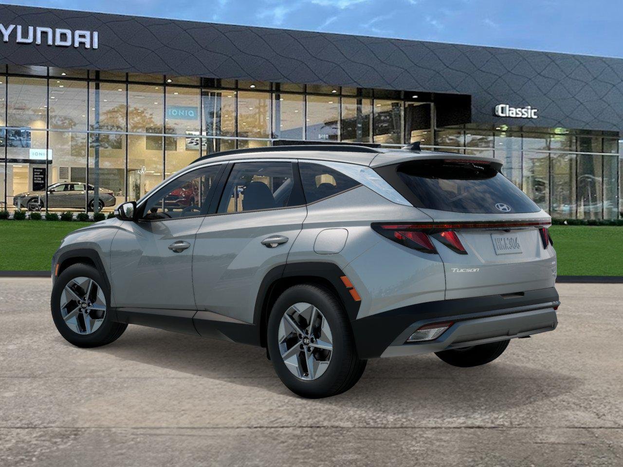 New 2026 Shimmering Silver Hyundai SEL image 5