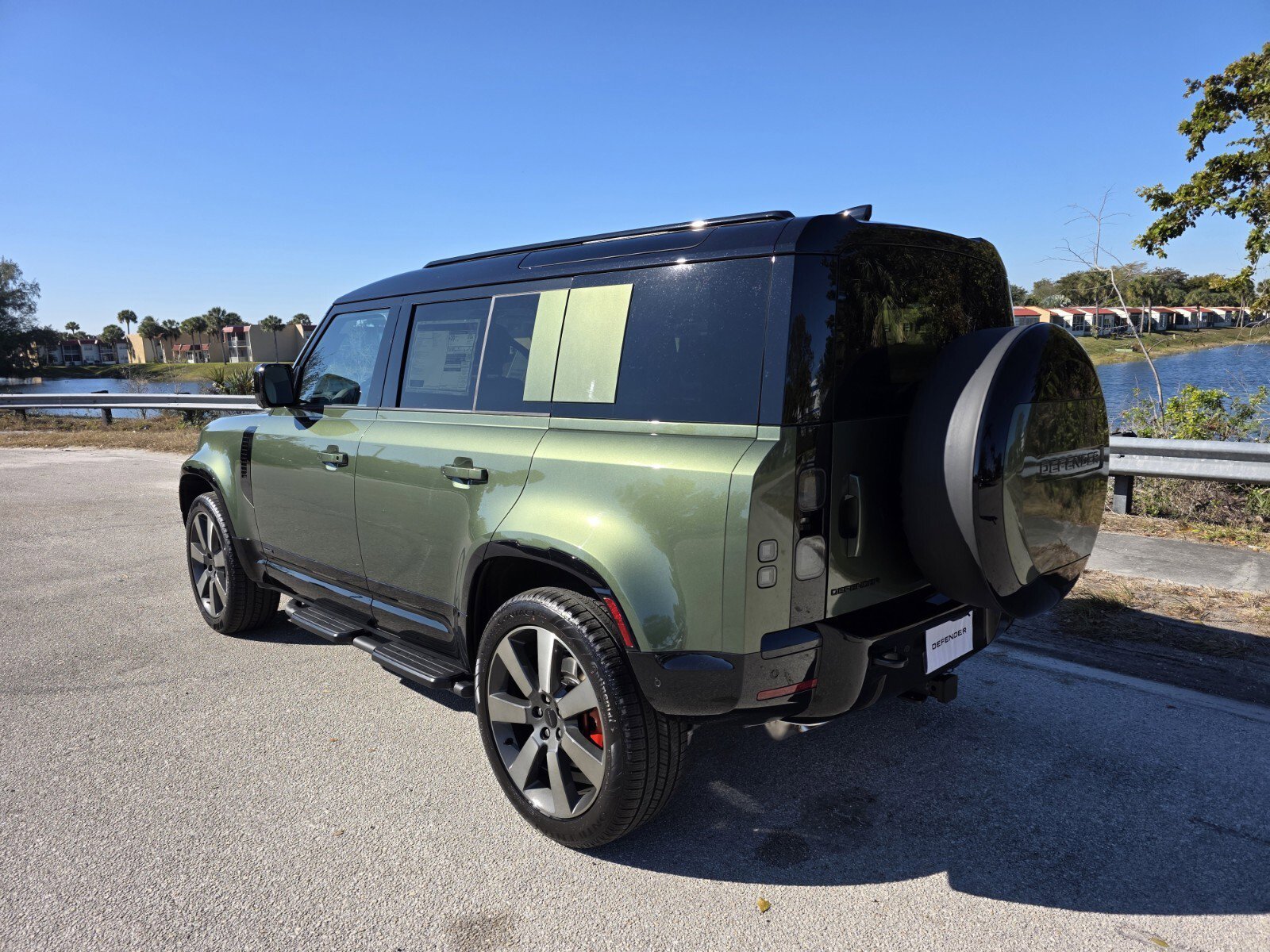 New 2026 Land Rover Defender 110 110 P400 X 4 Door SUV in West