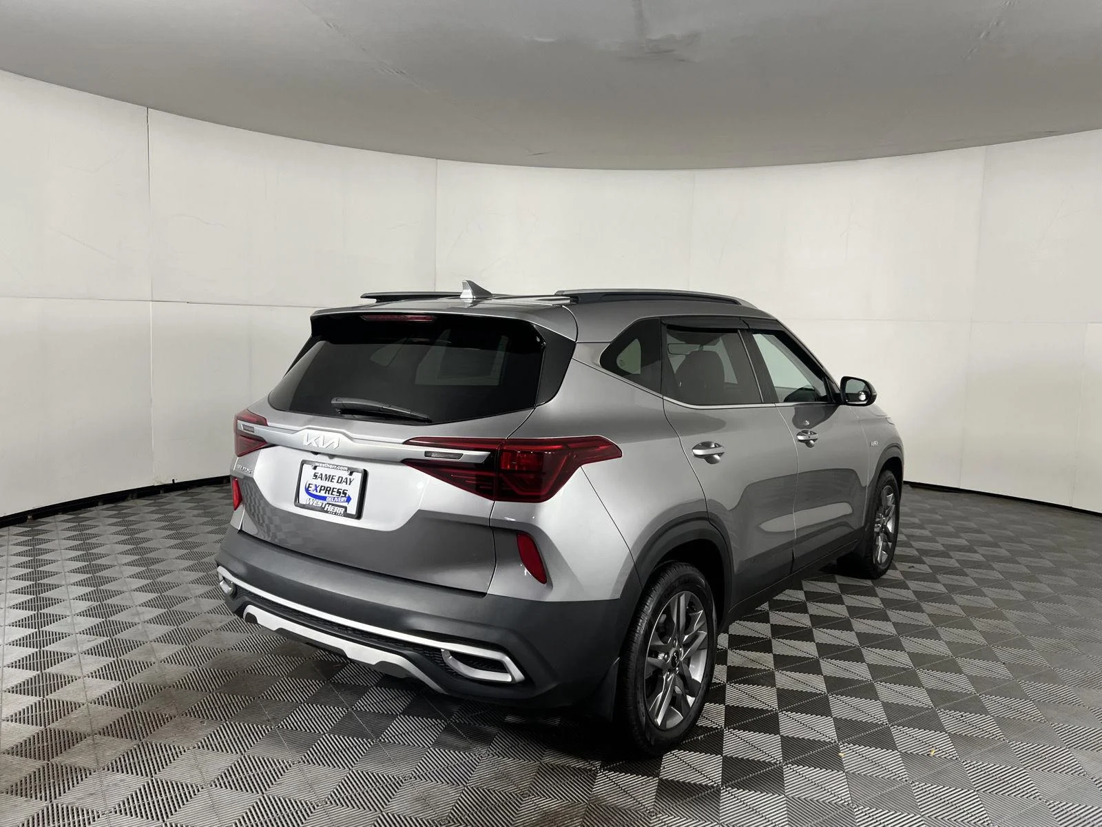 Used 2022 Gy Kia S image 16