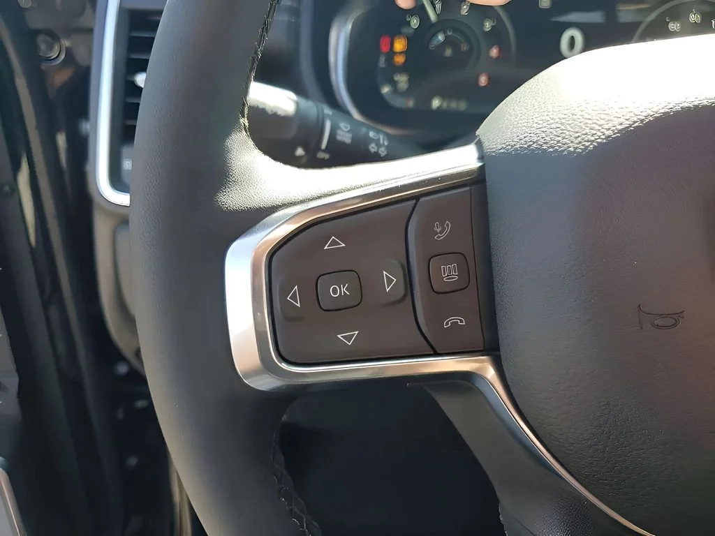 2025 RAM 2500 Laramie - Photo 38