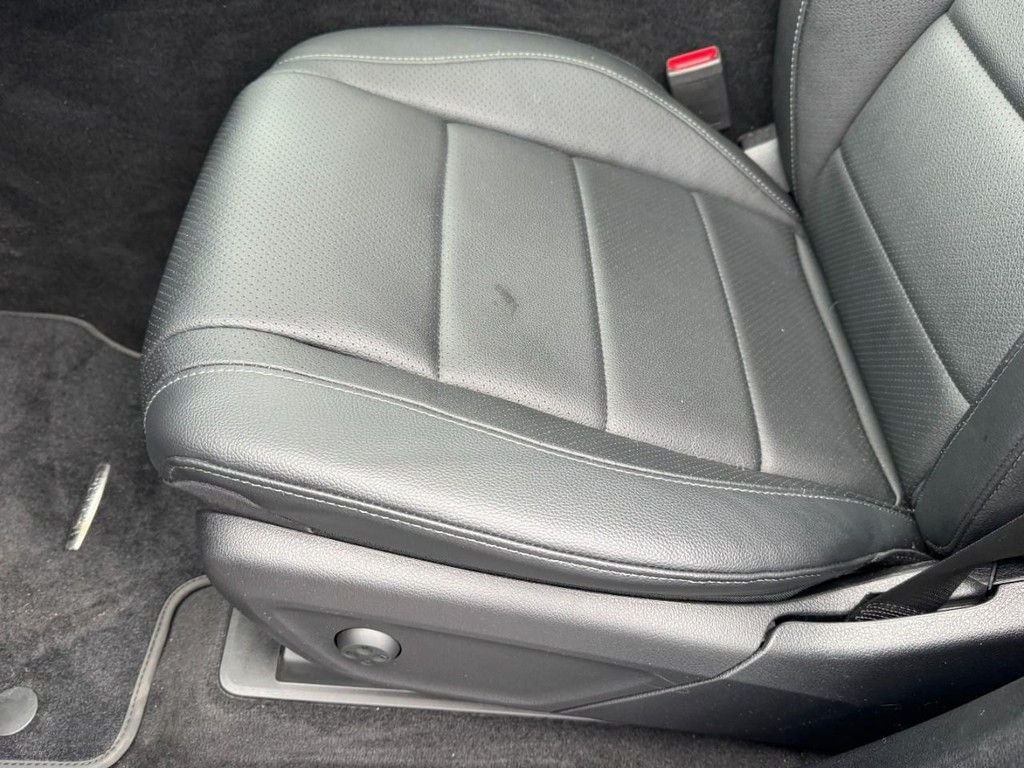 Used 2020 Iridium Silver Metallic Mercedes-Benz GLE 350 image 15