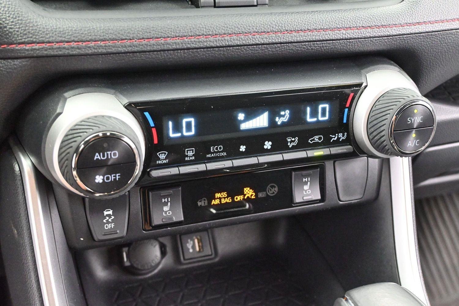 Used 2024 Ice Cap Toyota SE image 23