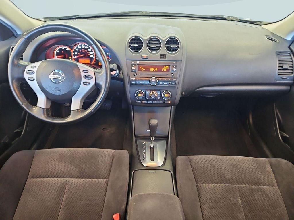 Used 2009 Dark Slate Metallic Nissan Hybrid image 21